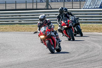 Rockingham-no-limits-trackday;enduro-digital-images;event-digital-images;eventdigitalimages;no-limits-trackdays;peter-wileman-photography;racing-digital-images;rockingham-raceway-northamptonshire;rockingham-trackday-photographs;trackday-digital-images;trackday-photos