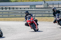 Rockingham-no-limits-trackday;enduro-digital-images;event-digital-images;eventdigitalimages;no-limits-trackdays;peter-wileman-photography;racing-digital-images;rockingham-raceway-northamptonshire;rockingham-trackday-photographs;trackday-digital-images;trackday-photos