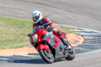 Rockingham-no-limits-trackday;enduro-digital-images;event-digital-images;eventdigitalimages;no-limits-trackdays;peter-wileman-photography;racing-digital-images;rockingham-raceway-northamptonshire;rockingham-trackday-photographs;trackday-digital-images;trackday-photos