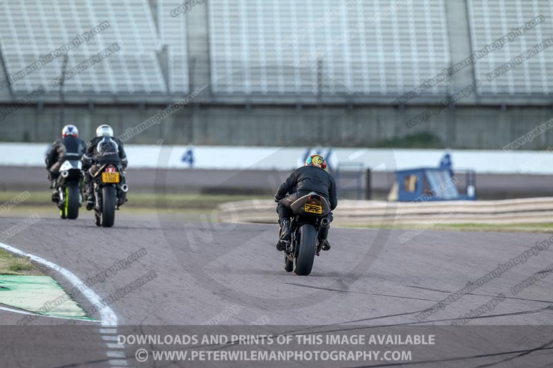 Rockingham no limits trackday;enduro digital images;event digital images;eventdigitalimages;no limits trackdays;peter wileman photography;racing digital images;rockingham raceway northamptonshire;rockingham trackday photographs;trackday digital images;trackday photos