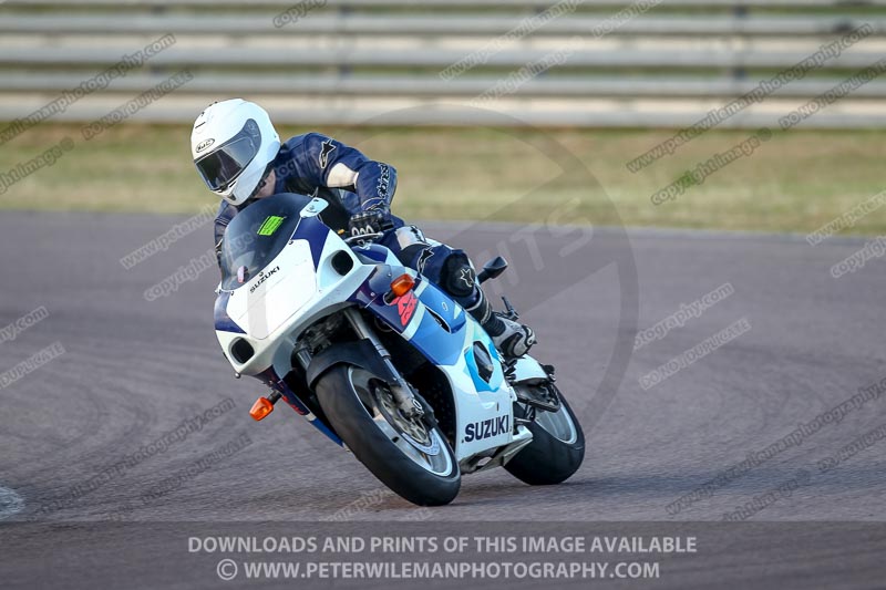 Rockingham no limits trackday;enduro digital images;event digital images;eventdigitalimages;no limits trackdays;peter wileman photography;racing digital images;rockingham raceway northamptonshire;rockingham trackday photographs;trackday digital images;trackday photos