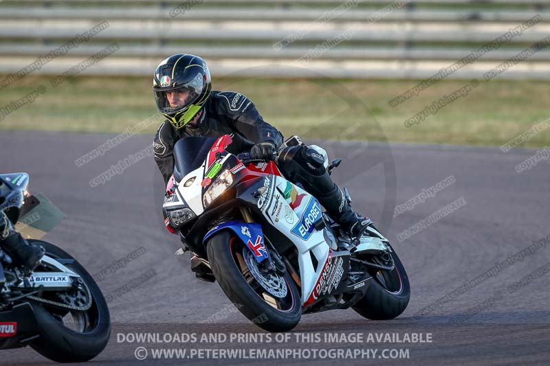 Rockingham no limits trackday;enduro digital images;event digital images;eventdigitalimages;no limits trackdays;peter wileman photography;racing digital images;rockingham raceway northamptonshire;rockingham trackday photographs;trackday digital images;trackday photos