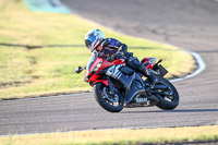 Rockingham-no-limits-trackday;enduro-digital-images;event-digital-images;eventdigitalimages;no-limits-trackdays;peter-wileman-photography;racing-digital-images;rockingham-raceway-northamptonshire;rockingham-trackday-photographs;trackday-digital-images;trackday-photos