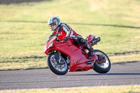 Rockingham-no-limits-trackday;enduro-digital-images;event-digital-images;eventdigitalimages;no-limits-trackdays;peter-wileman-photography;racing-digital-images;rockingham-raceway-northamptonshire;rockingham-trackday-photographs;trackday-digital-images;trackday-photos