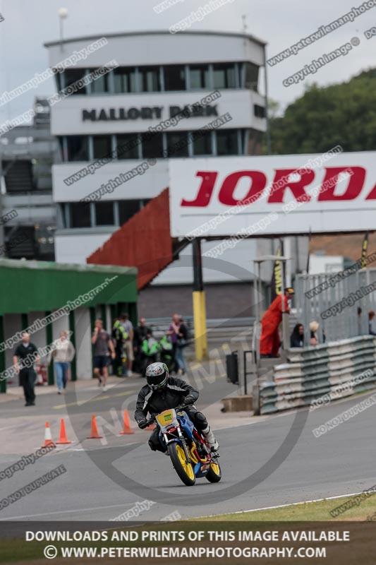 enduro digital images;event digital images;eventdigitalimages;mallory park;mallory park photographs;mallory park trackday;mallory park trackday photographs;no limits trackdays;peter wileman photography;racing digital images;trackday digital images;trackday photos