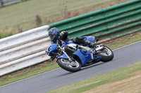 enduro-digital-images;event-digital-images;eventdigitalimages;mallory-park;mallory-park-photographs;mallory-park-trackday;mallory-park-trackday-photographs;no-limits-trackdays;peter-wileman-photography;racing-digital-images;trackday-digital-images;trackday-photos