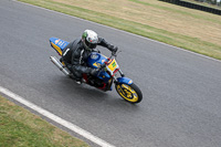 enduro-digital-images;event-digital-images;eventdigitalimages;mallory-park;mallory-park-photographs;mallory-park-trackday;mallory-park-trackday-photographs;no-limits-trackdays;peter-wileman-photography;racing-digital-images;trackday-digital-images;trackday-photos