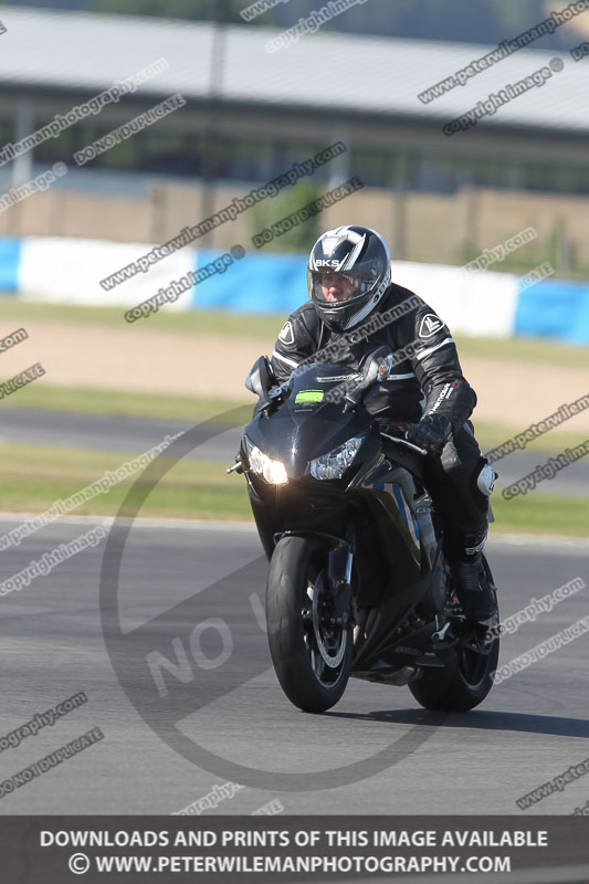 donington no limits trackday;donington park photographs;donington trackday photographs;no limits trackdays;peter wileman photography;trackday digital images;trackday photos