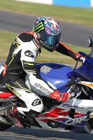 donington-no-limits-trackday;donington-park-photographs;donington-trackday-photographs;no-limits-trackdays;peter-wileman-photography;trackday-digital-images;trackday-photos