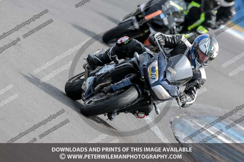 donington no limits trackday;donington park photographs;donington trackday photographs;no limits trackdays;peter wileman photography;trackday digital images;trackday photos