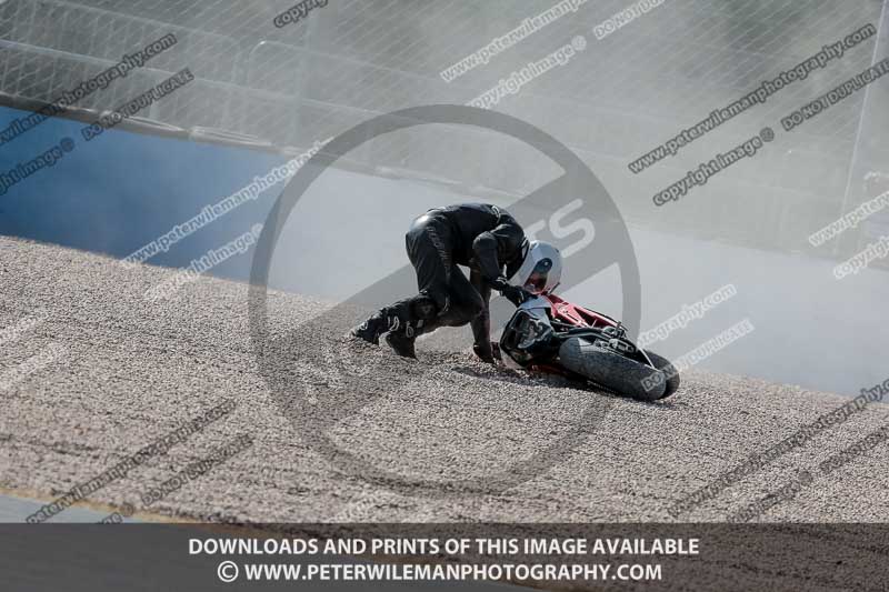 donington no limits trackday;donington park photographs;donington trackday photographs;no limits trackdays;peter wileman photography;trackday digital images;trackday photos