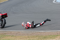donington-no-limits-trackday;donington-park-photographs;donington-trackday-photographs;no-limits-trackdays;peter-wileman-photography;trackday-digital-images;trackday-photos