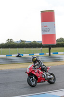 donington-no-limits-trackday;donington-park-photographs;donington-trackday-photographs;no-limits-trackdays;peter-wileman-photography;trackday-digital-images;trackday-photos