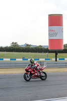 donington-no-limits-trackday;donington-park-photographs;donington-trackday-photographs;no-limits-trackdays;peter-wileman-photography;trackday-digital-images;trackday-photos
