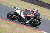 Novice Silver/Grey Bikes