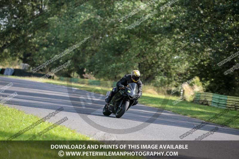 cadwell no limits trackday;cadwell park;cadwell park photographs;cadwell trackday photographs;enduro digital images;event digital images;eventdigitalimages;no limits trackdays;peter wileman photography;racing digital images;trackday digital images;trackday photos