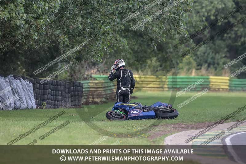 cadwell no limits trackday;cadwell park;cadwell park photographs;cadwell trackday photographs;enduro digital images;event digital images;eventdigitalimages;no limits trackdays;peter wileman photography;racing digital images;trackday digital images;trackday photos