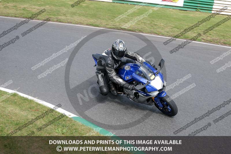 enduro digital images;event digital images;eventdigitalimages;mallory park;mallory park photographs;mallory park trackday;mallory park trackday photographs;no limits trackdays;peter wileman photography;racing digital images;trackday digital images;trackday photos