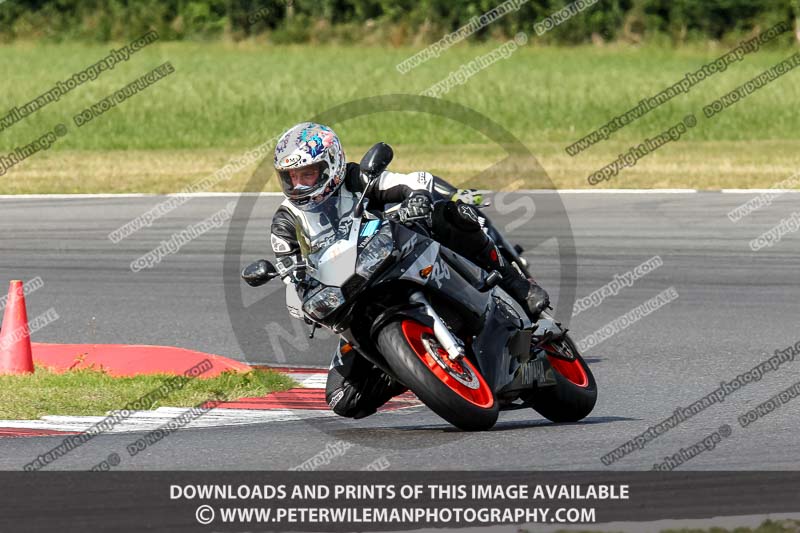 enduro digital images;event digital images;eventdigitalimages;no limits trackdays;peter wileman photography;racing digital images;snetterton;snetterton no limits trackday;snetterton photographs;snetterton trackday photographs;trackday digital images;trackday photos