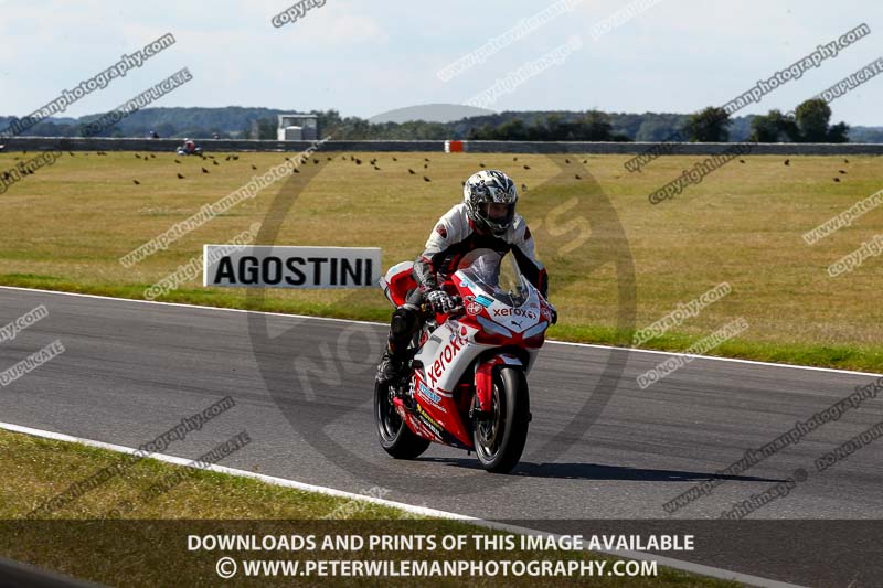 enduro digital images;event digital images;eventdigitalimages;no limits trackdays;peter wileman photography;racing digital images;snetterton;snetterton no limits trackday;snetterton photographs;snetterton trackday photographs;trackday digital images;trackday photos