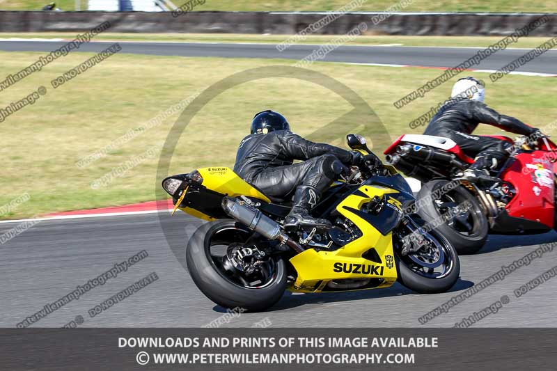 enduro digital images;event digital images;eventdigitalimages;no limits trackdays;peter wileman photography;racing digital images;snetterton;snetterton no limits trackday;snetterton photographs;snetterton trackday photographs;trackday digital images;trackday photos