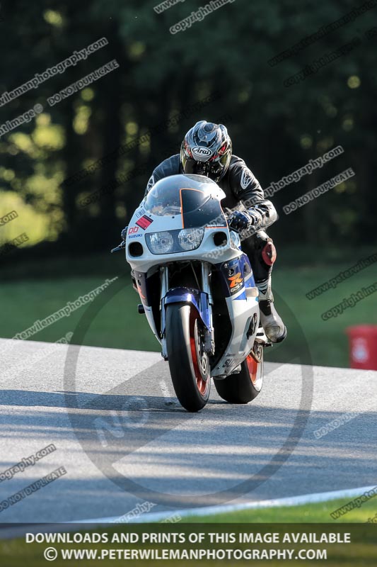 cadwell no limits trackday;cadwell park;cadwell park photographs;cadwell trackday photographs;enduro digital images;event digital images;eventdigitalimages;no limits trackdays;peter wileman photography;racing digital images;trackday digital images;trackday photos