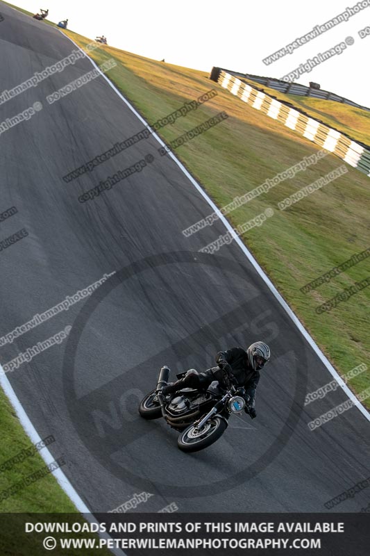 cadwell no limits trackday;cadwell park;cadwell park photographs;cadwell trackday photographs;enduro digital images;event digital images;eventdigitalimages;no limits trackdays;peter wileman photography;racing digital images;trackday digital images;trackday photos