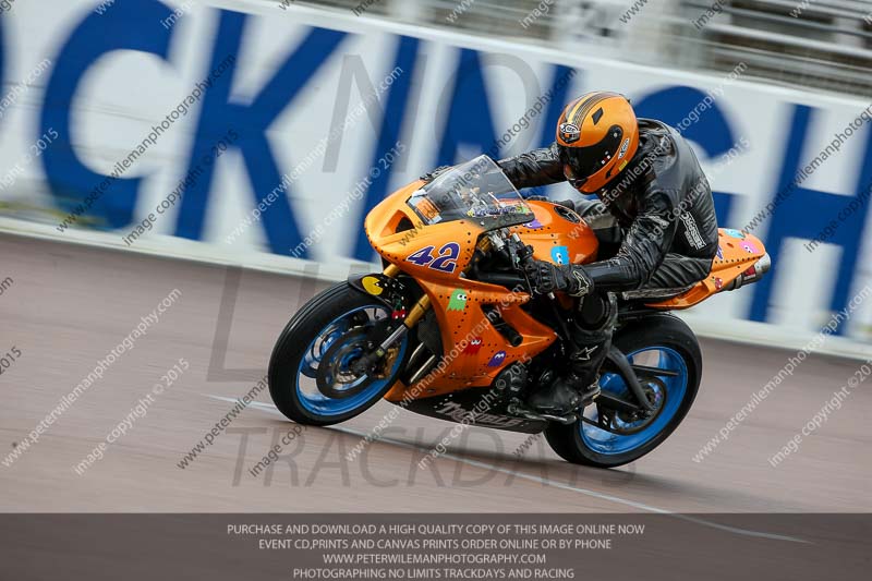 Rockingham no limits trackday;enduro digital images;event digital images;eventdigitalimages;no limits trackdays;peter wileman photography;racing digital images;rockingham raceway northamptonshire;rockingham trackday photographs;trackday digital images;trackday photos
