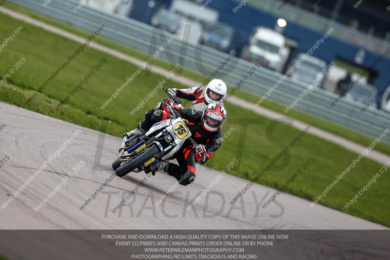 Rockingham no limits trackday;enduro digital images;event digital images;eventdigitalimages;no limits trackdays;peter wileman photography;racing digital images;rockingham raceway northamptonshire;rockingham trackday photographs;trackday digital images;trackday photos