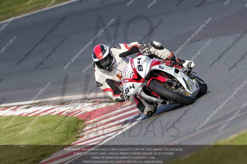 anglesey;brands hatch;cadwell park;croft;donington park;enduro digital images;event digital images;eventdigitalimages;mallory;no limits;oulton park;peter wileman photography;racing digital images;silverstone;snetterton;trackday digital images;trackday photos;vmcc banbury run;welsh 2 day enduro