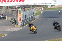 enduro-digital-images;event-digital-images;eventdigitalimages;mallory-park;mallory-park-photographs;mallory-park-trackday;mallory-park-trackday-photographs;no-limits-trackdays;peter-wileman-photography;racing-digital-images;trackday-digital-images;trackday-photos