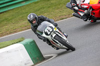 enduro-digital-images;event-digital-images;eventdigitalimages;mallory-park;mallory-park-photographs;mallory-park-trackday;mallory-park-trackday-photographs;no-limits-trackdays;peter-wileman-photography;racing-digital-images;trackday-digital-images;trackday-photos