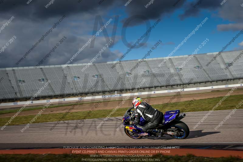 Rockingham no limits trackday;enduro digital images;event digital images;eventdigitalimages;no limits trackdays;peter wileman photography;racing digital images;rockingham raceway northamptonshire;rockingham trackday photographs;trackday digital images;trackday photos