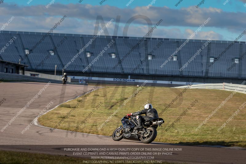 Rockingham no limits trackday;enduro digital images;event digital images;eventdigitalimages;no limits trackdays;peter wileman photography;racing digital images;rockingham raceway northamptonshire;rockingham trackday photographs;trackday digital images;trackday photos
