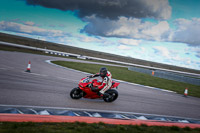 Rockingham-no-limits-trackday;enduro-digital-images;event-digital-images;eventdigitalimages;no-limits-trackdays;peter-wileman-photography;racing-digital-images;rockingham-raceway-northamptonshire;rockingham-trackday-photographs;trackday-digital-images;trackday-photos