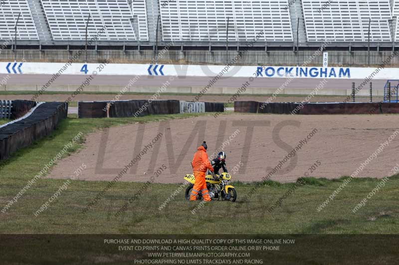 Rockingham no limits trackday;enduro digital images;event digital images;eventdigitalimages;no limits trackdays;peter wileman photography;racing digital images;rockingham raceway northamptonshire;rockingham trackday photographs;trackday digital images;trackday photos