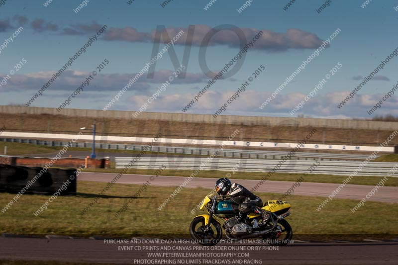 Rockingham no limits trackday;enduro digital images;event digital images;eventdigitalimages;no limits trackdays;peter wileman photography;racing digital images;rockingham raceway northamptonshire;rockingham trackday photographs;trackday digital images;trackday photos