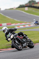 Novice Silver/Grey Bikes