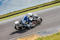 anglesey-no-limits-trackday;anglesey-photographs;anglesey-trackday-photographs;enduro-digital-images;event-digital-images;eventdigitalimages;no-limits-trackdays;peter-wileman-photography;racing-digital-images;trac-mon;trackday-digital-images;trackday-photos;ty-croes