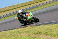 anglesey-no-limits-trackday;anglesey-photographs;anglesey-trackday-photographs;enduro-digital-images;event-digital-images;eventdigitalimages;no-limits-trackdays;peter-wileman-photography;racing-digital-images;trac-mon;trackday-digital-images;trackday-photos;ty-croes