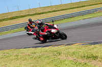 anglesey-no-limits-trackday;anglesey-photographs;anglesey-trackday-photographs;enduro-digital-images;event-digital-images;eventdigitalimages;no-limits-trackdays;peter-wileman-photography;racing-digital-images;trac-mon;trackday-digital-images;trackday-photos;ty-croes