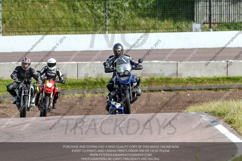 Rockingham no limits trackday;enduro digital images;event digital images;eventdigitalimages;no limits trackdays;peter wileman photography;racing digital images;rockingham raceway northamptonshire;rockingham trackday photographs;trackday digital images;trackday photos