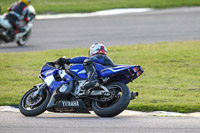 Rockingham-no-limits-trackday;enduro-digital-images;event-digital-images;eventdigitalimages;no-limits-trackdays;peter-wileman-photography;racing-digital-images;rockingham-raceway-northamptonshire;rockingham-trackday-photographs;trackday-digital-images;trackday-photos