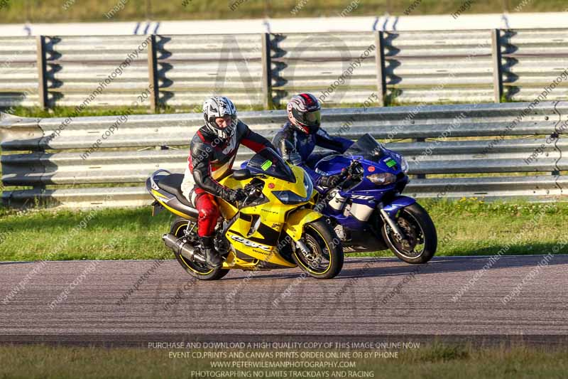 Rockingham no limits trackday;enduro digital images;event digital images;eventdigitalimages;no limits trackdays;peter wileman photography;racing digital images;rockingham raceway northamptonshire;rockingham trackday photographs;trackday digital images;trackday photos