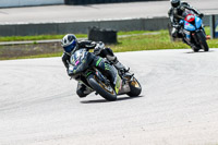 Rockingham-no-limits-trackday;enduro-digital-images;event-digital-images;eventdigitalimages;no-limits-trackdays;peter-wileman-photography;racing-digital-images;rockingham-raceway-northamptonshire;rockingham-trackday-photographs;trackday-digital-images;trackday-photos