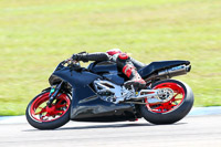 Rockingham-no-limits-trackday;enduro-digital-images;event-digital-images;eventdigitalimages;no-limits-trackdays;peter-wileman-photography;racing-digital-images;rockingham-raceway-northamptonshire;rockingham-trackday-photographs;trackday-digital-images;trackday-photos