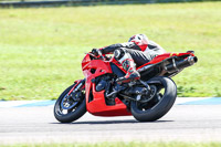 Rockingham-no-limits-trackday;enduro-digital-images;event-digital-images;eventdigitalimages;no-limits-trackdays;peter-wileman-photography;racing-digital-images;rockingham-raceway-northamptonshire;rockingham-trackday-photographs;trackday-digital-images;trackday-photos