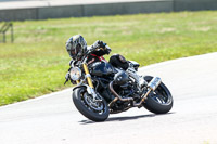 Rockingham-no-limits-trackday;enduro-digital-images;event-digital-images;eventdigitalimages;no-limits-trackdays;peter-wileman-photography;racing-digital-images;rockingham-raceway-northamptonshire;rockingham-trackday-photographs;trackday-digital-images;trackday-photos
