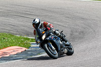 Rockingham-no-limits-trackday;enduro-digital-images;event-digital-images;eventdigitalimages;no-limits-trackdays;peter-wileman-photography;racing-digital-images;rockingham-raceway-northamptonshire;rockingham-trackday-photographs;trackday-digital-images;trackday-photos