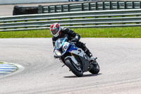 Rockingham-no-limits-trackday;enduro-digital-images;event-digital-images;eventdigitalimages;no-limits-trackdays;peter-wileman-photography;racing-digital-images;rockingham-raceway-northamptonshire;rockingham-trackday-photographs;trackday-digital-images;trackday-photos